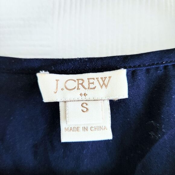 J. Crew Women's Navy Blue Blouse Cutout Collarbone & Hem Size Small - Picture 2 of 5